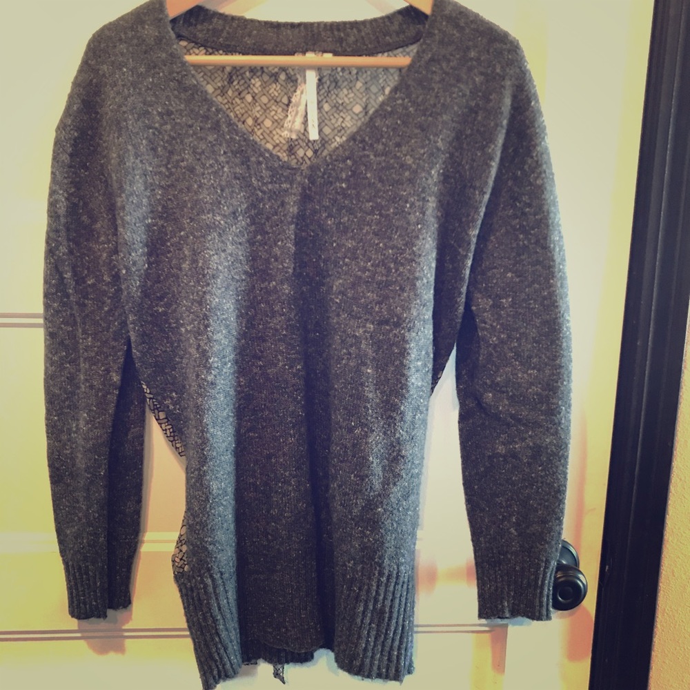 Grey wool sweater with shear back